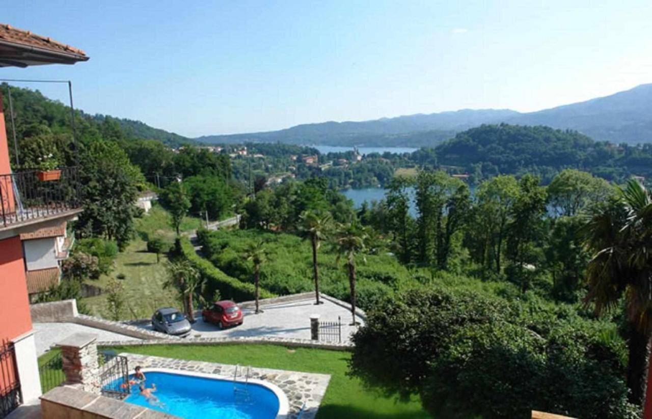 Domus Cusiana Complesso Vista Lago E Piscina Miasino Exterior foto